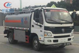 程力威CLW5081GJYB5加油車